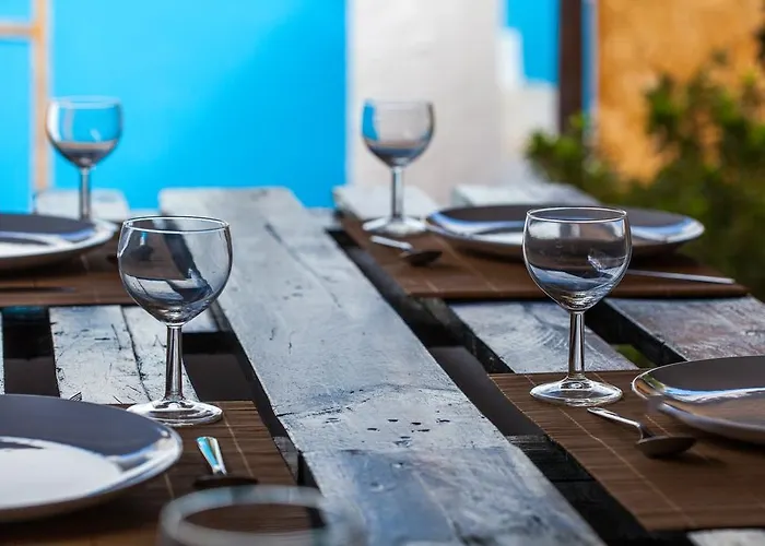 The Pallet - Penzion Santa Cruz (Madeira)