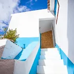 The Pallet - Santa Cruz (Madeira)
