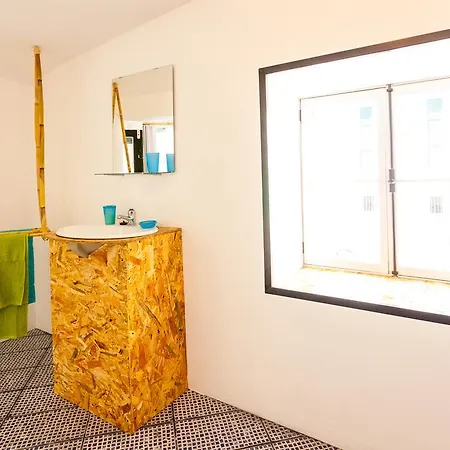 The Pallet - Guest house Santa Cruz (Madeira)