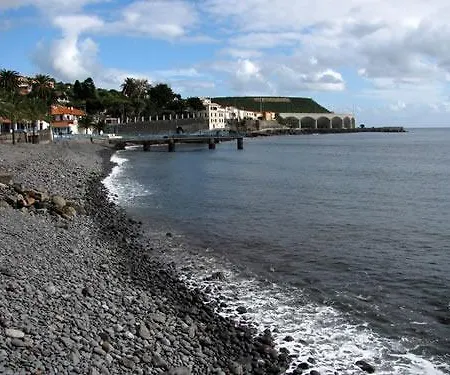 Guest house The Pallet - Santa Cruz (Madeira)